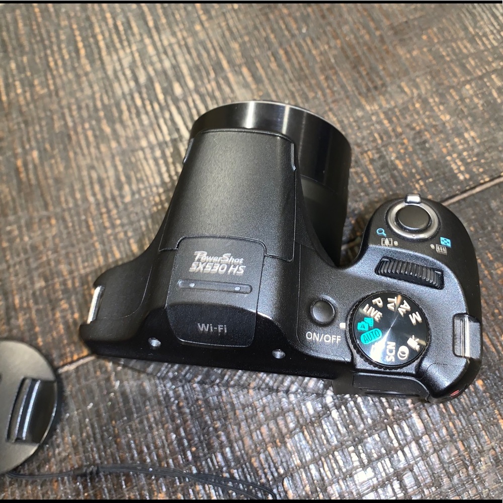 Camera - Picture 5 of 8